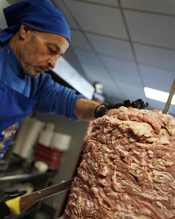 <p>Quels sont les ingrédients et les techniques de préparation spécifiques au kebab halal ? Gerzat</p>